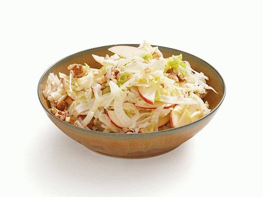 कोल स्लो सलाद विद सावॉय गोभी, सेब और सौंफ (नंबर 20)