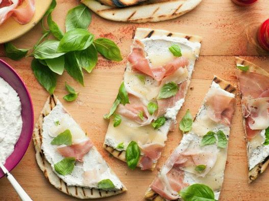 फ ट  इट ल यन प य द न  ट र ट ल  क  स थ पन र और prosciutto