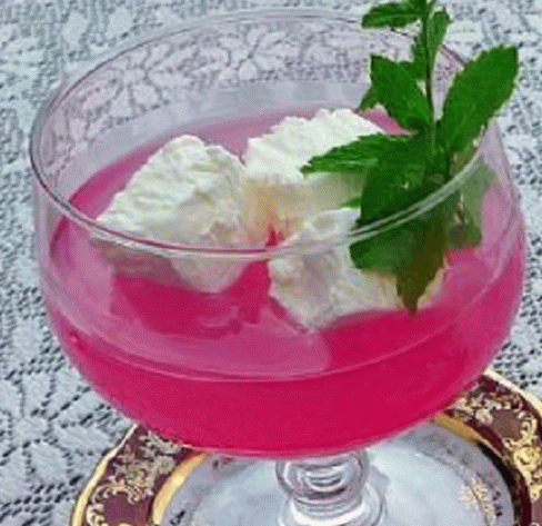 आइसक्रीम के साथ Kissel Marquis