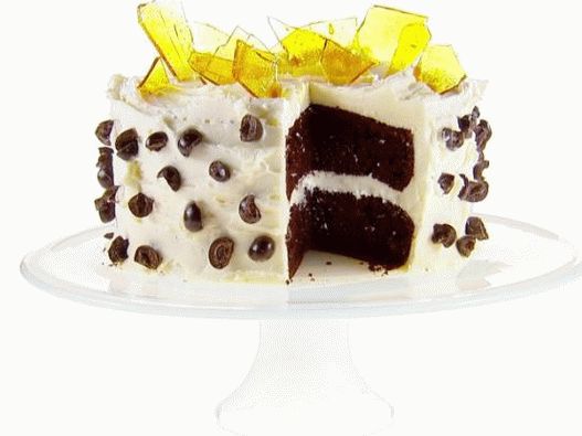 इतालवी मक्खन क्रीम और कारमेल ग्लास के साथ फोटो कॉफी केक