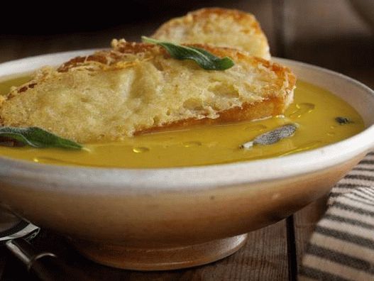 फोटो उत्कृष्ट कद्दू का सूप सबसे अच्छा croutons के साथ परमेसन के साथ