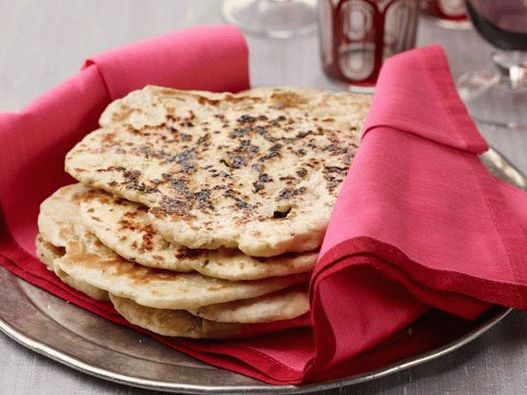 नान - इंडियन फ्राइड टॉर्टिला