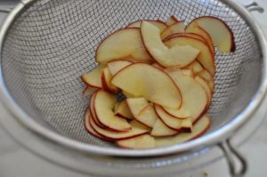 Apple गुलाब