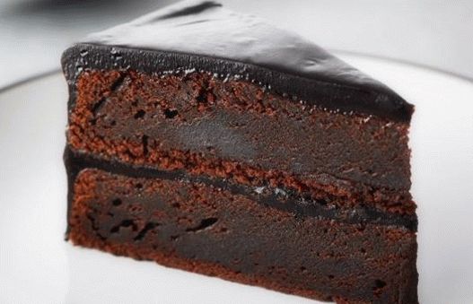 फोटो चॉकलेट-चुकंदर केक