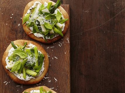 फोटो स्प्रिंग मिनी पिज्जा