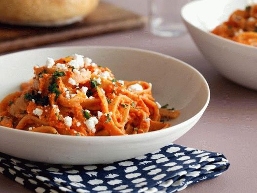 Fettuccine क र म प स ट